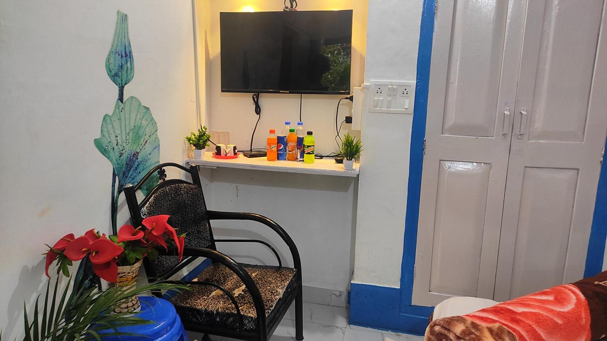 Adh Amilia Gardens Hotel Narasimharaja Puram Buitenkant foto